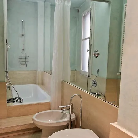 Ponte Vecchio Unique Appartement *