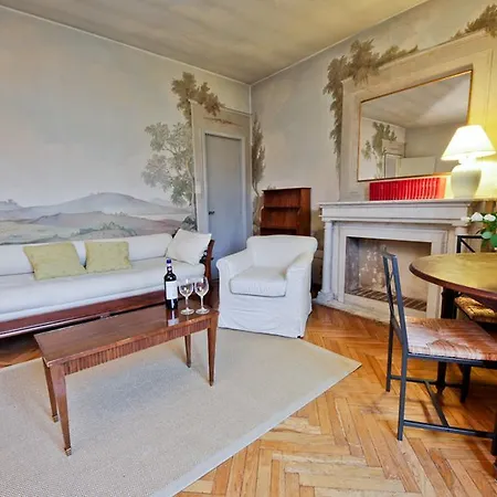 Ponte Vecchio Unique Apartment *